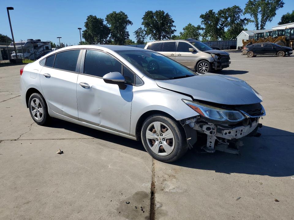 2017 Chevrolet Cruze მანქანა იყიდება აუქციონზე, vin: 1G1BC5SM1H7130779, აუქციონის ნომერი: 52972086