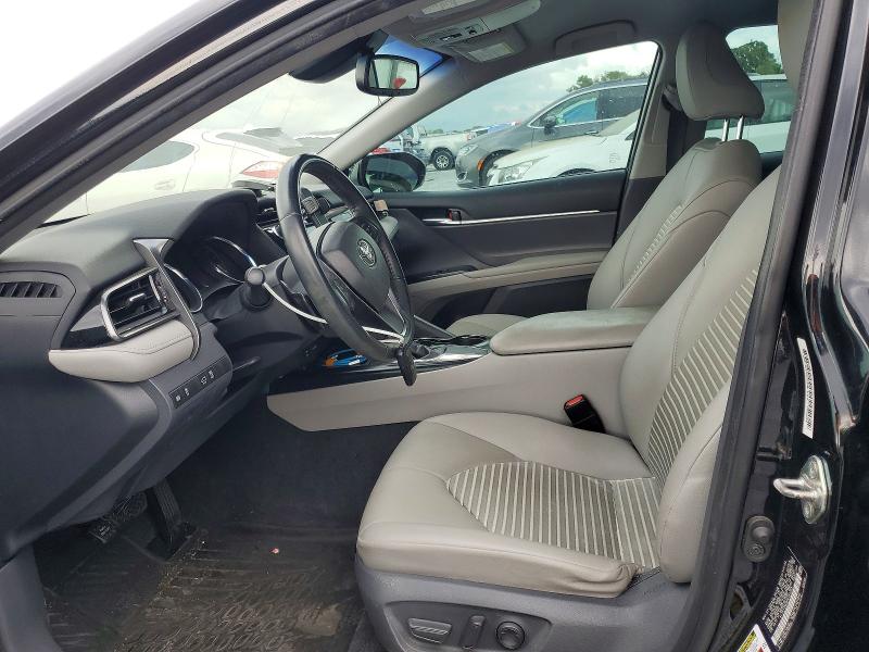 2019 Toyota Camry მანქანა იყიდება აუქციონზე, vin: 4T1B11HK9KU181303, აუქციონის ნომერი: 52827256