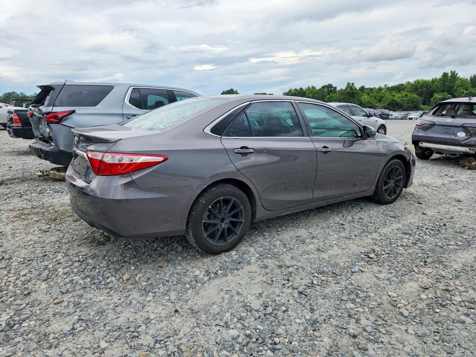 55240256 :رقم المزاد ، 4T1BF1FK1GU529655 vin ، 2016 Toyota Camry مزاد بيع
