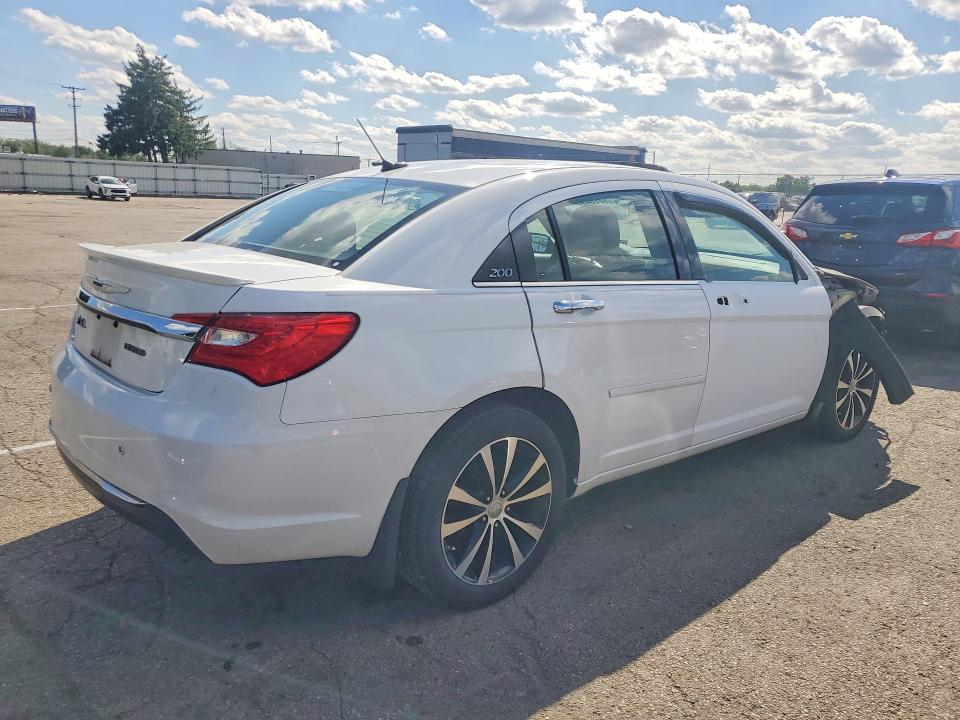 Aukcja sprzedaży 2011 Chrysler 200, vin: 1C3BC2FG1BN582460, numer aukcji: 52864906