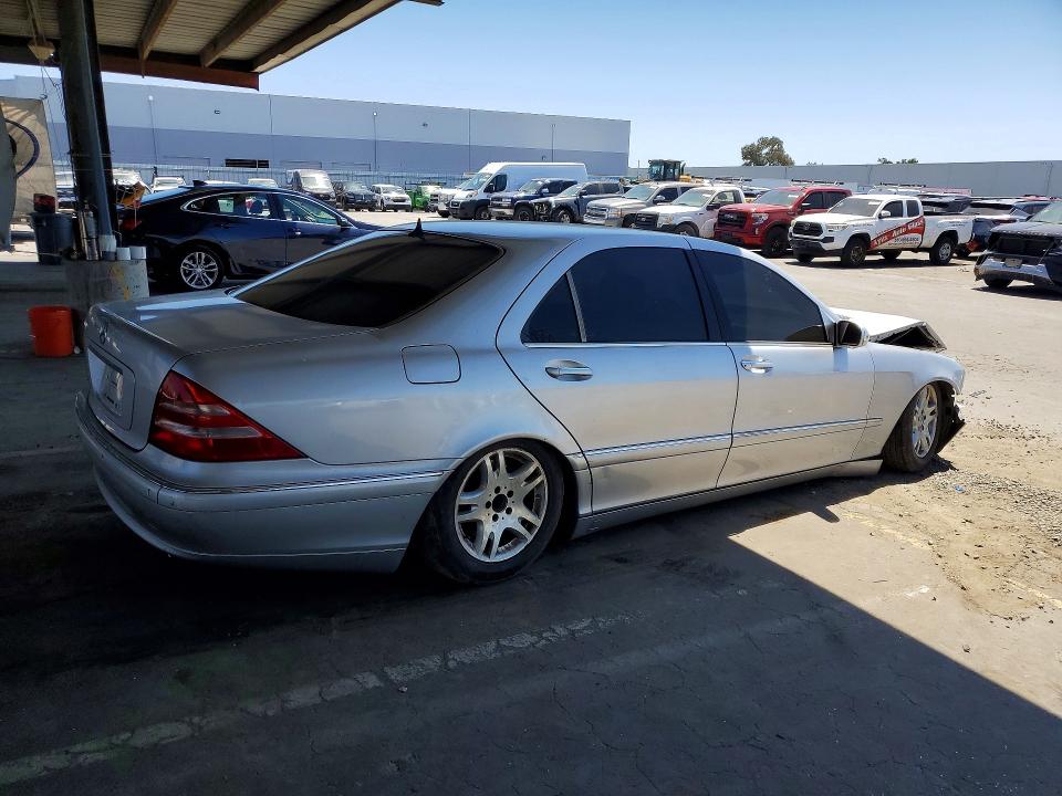 2000 Mercedes-benz S-class S500 მანქანა იყიდება აუქციონზე, vin: WDBNG75J4YA116883, აუქციონის ნომერი: 54534116