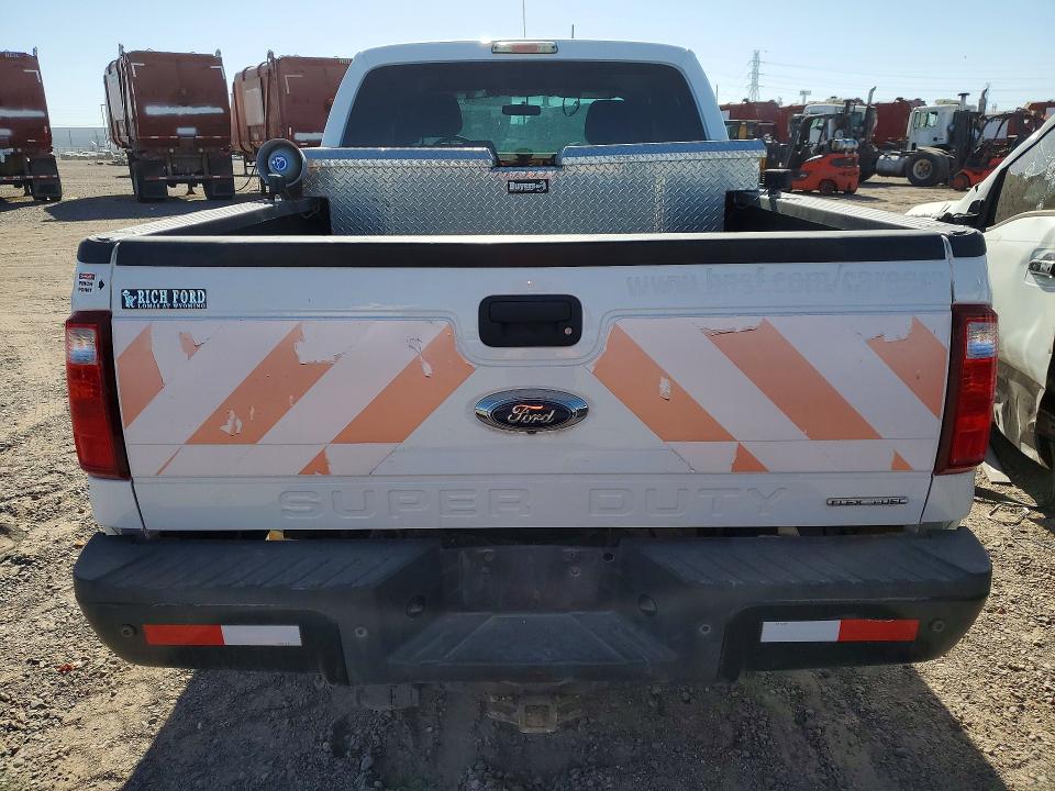 53130096 :رقم المزاد ، 1FT7W2B66GEC47529 vin ، 2016 Ford F250 مزاد بيع