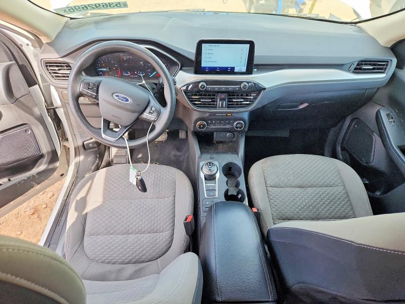 2020 Ford Escape მანქანა იყიდება აუქციონზე, vin: 1FMCU9G61LUA04681, აუქციონის ნომერი: 53692696