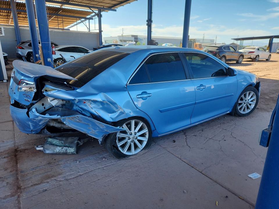 53051226 :رقم المزاد ، 4T1BD1FK3CU059712 vin ، 2012 Toyota Camry Hybrid مزاد بيع