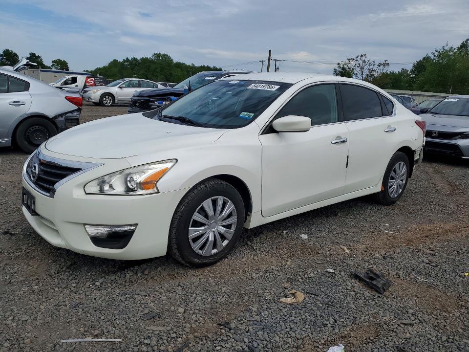 2013 Nissan Altima მანქანა იყიდება აუქციონზე, vin: 1N4AL3AP9DC111097, აუქციონის ნომერი: 54819786