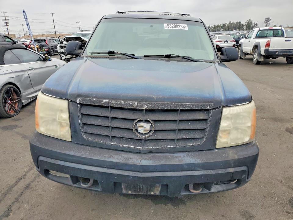 2002 Cadillac Escalade მანქანა იყიდება აუქციონზე, vin: 1GYEK63NX2R101971, აუქციონის ნომერი: 53299236