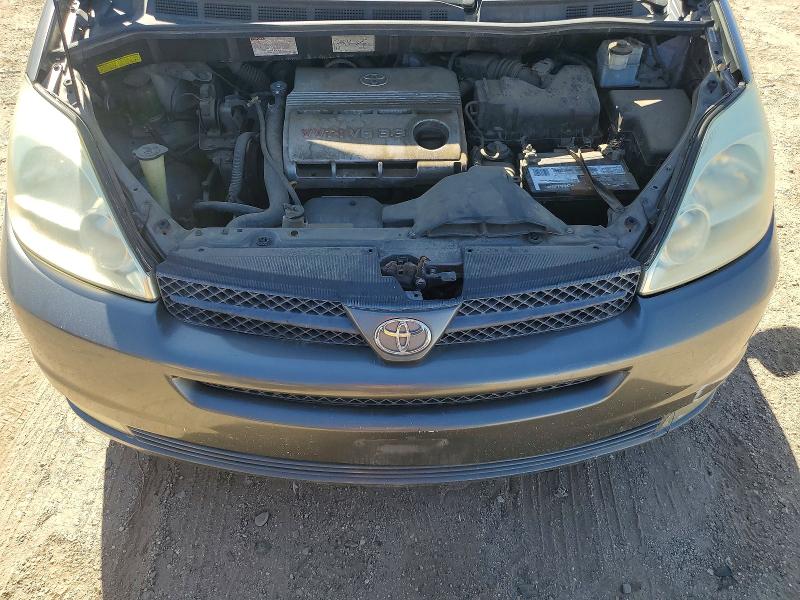 2004 Toyota Sienna მანქანა იყიდება აუქციონზე, vin: 5TDZA22C74S095392, აუქციონის ნომერი: 52884436