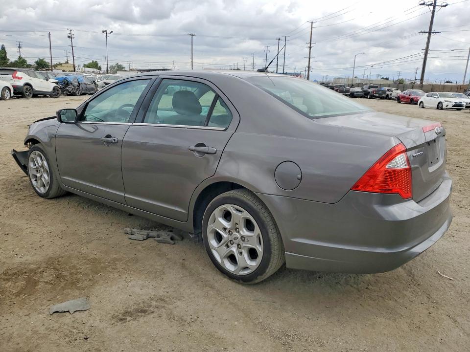 55218556 :رقم المزاد ، 3FAHP0HA9BR168191 vin ، 2011 Ford Fusion مزاد بيع
