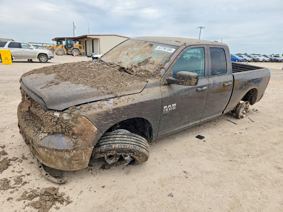 53796106 :رقم المزاد ، 1C6RR6FG4NS170417 vin ، 2022 Ram 1500 Classic مزاد بيع