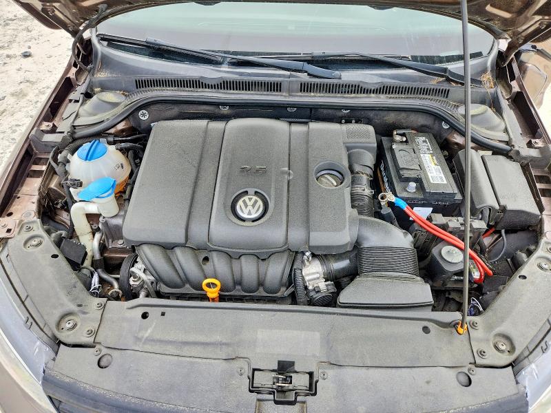 51016186 :رقم المزاد ، 3VWDP7AJ5CM335962 vin ، 2012 Volkswagen Jetta مزاد بيع