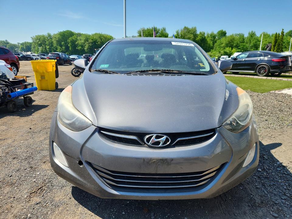 2013 Hyundai Elantra მანქანა იყიდება აუქციონზე, vin: 5NPDH4AE3DH190395, აუქციონის ნომერი: 52971756