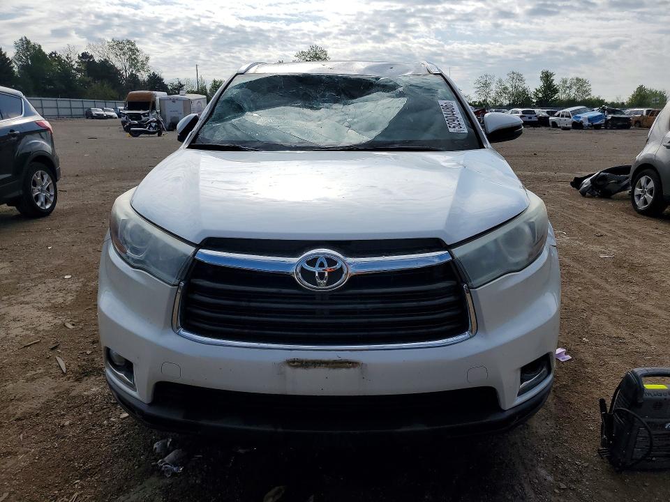 52904486 :رقم المزاد ، 5TDDKRFH9GS302407 vin ، 2016 Toyota Highlander مزاد بيع