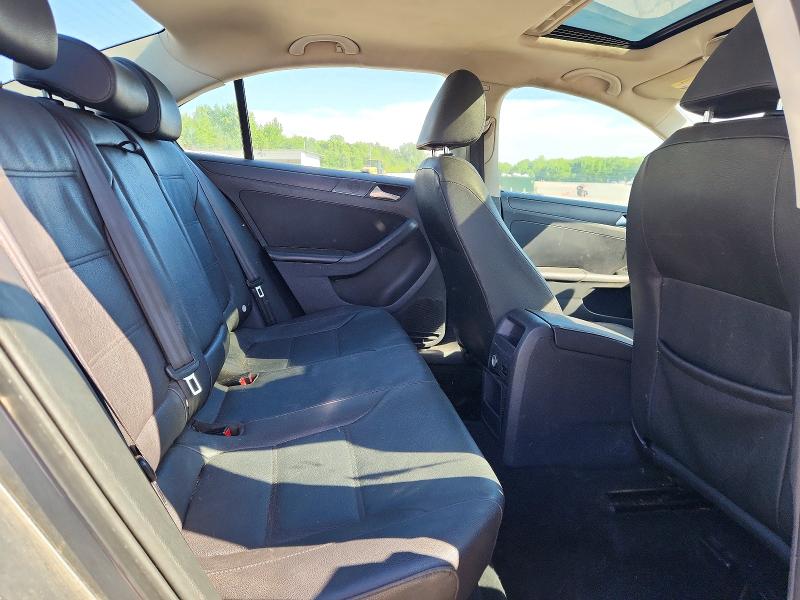 53047566 :رقم المزاد ، 3VWBX7AJ1CM309107 vin ، 2012 Volkswagen Jetta مزاد بيع