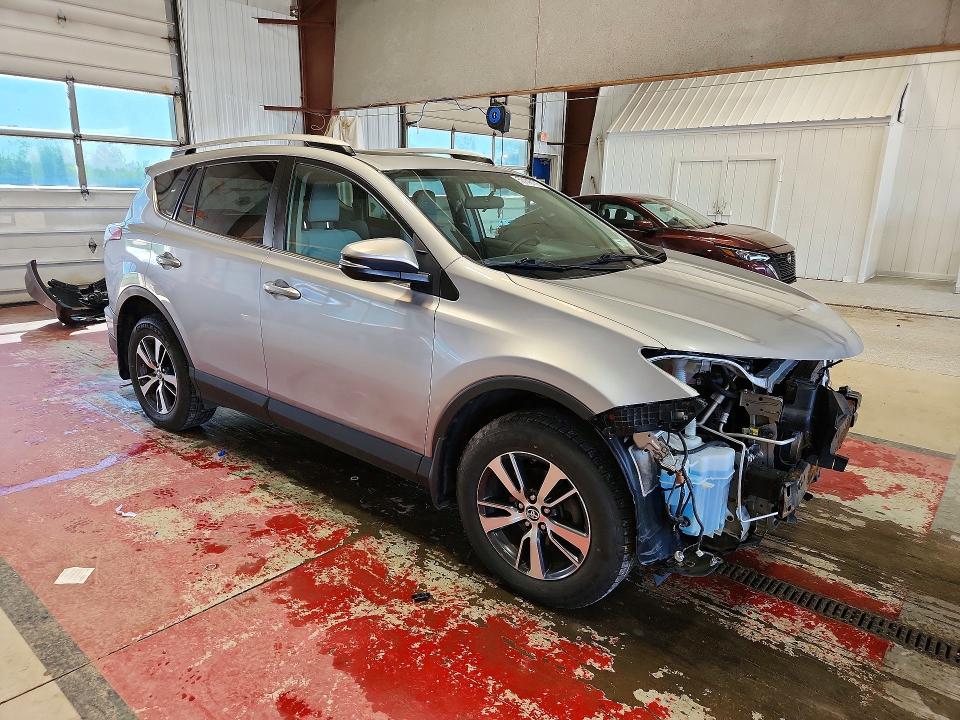 Продажа на аукционе авто 2016 Toyota Rav4, vin: 2T3RFREV2GW440225, номер лота: 55146776
