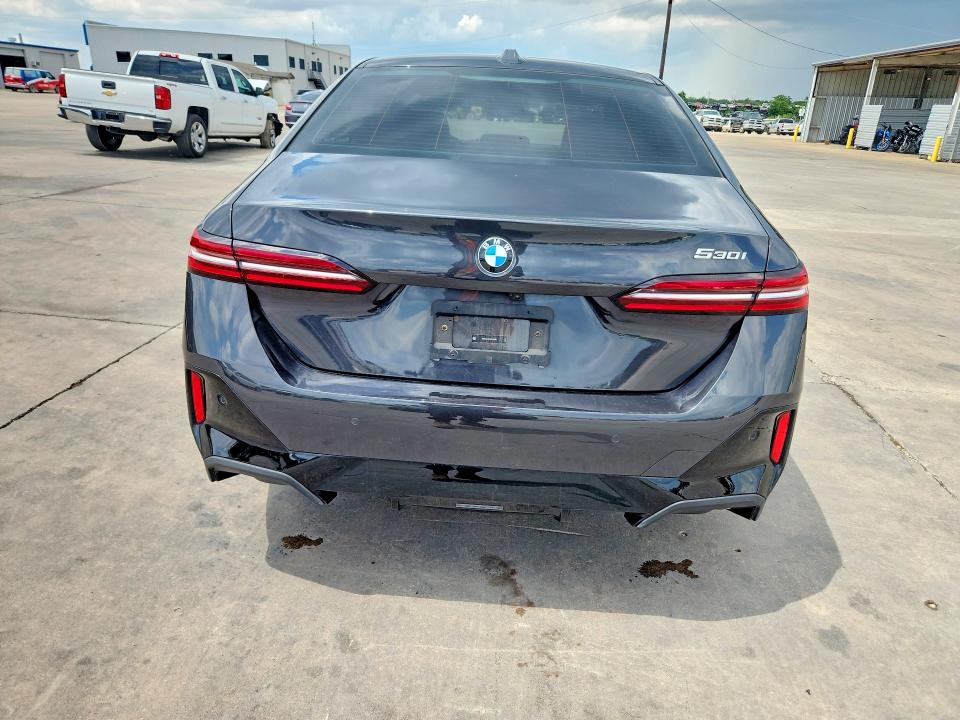 2025 Bmw 530 მანქანა იყიდება აუქციონზე, vin: WBA43FJ03SCU14981, აუქციონის ნომერი: 54754556