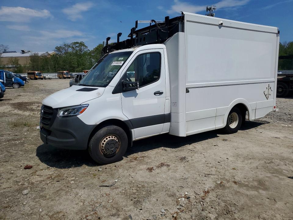 51133226 :رقم المزاد ، W1X9K2319PN255972 vin ، 2023 Mercedes Benz Sprinter مزاد بيع