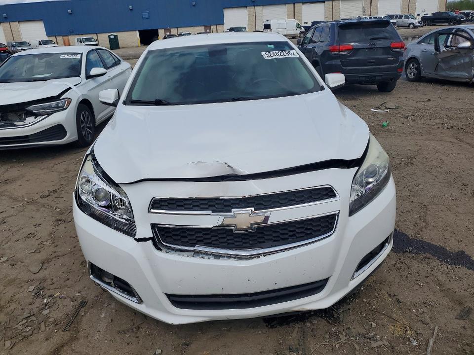 2013 Chevrolet Malibu მანქანა იყიდება აუქციონზე, vin: 1G11E5SA7DU141843, აუქციონის ნომერი: 52482296