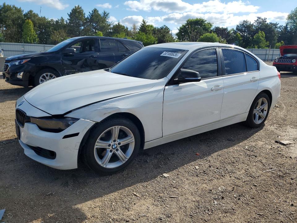2013 Bmw 328 მანქანა იყიდება აუქციონზე, vin: WBA3B5G57DNS02412, აუქციონის ნომერი: 53100636