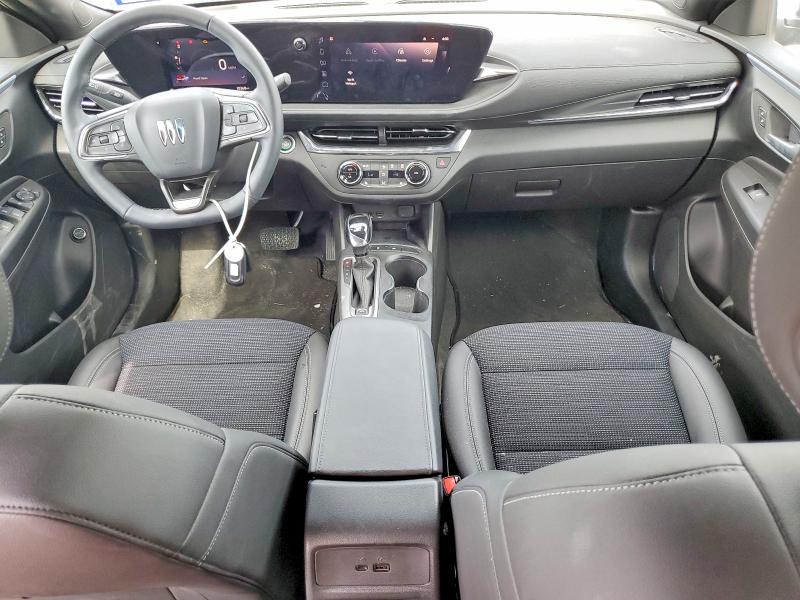 54652276 :رقم المزاد ، KL47LAEPXSB222323 vin ، 2025 Buick Envista مزاد بيع