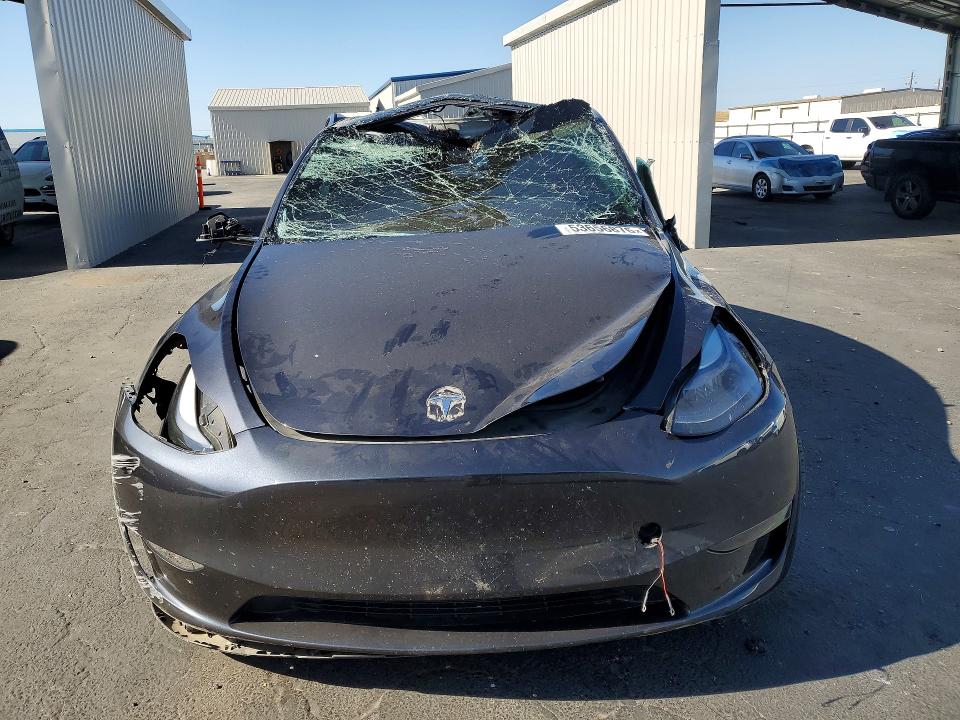 53656876 :رقم المزاد ، 7SAYGDED3RF103724 vin ، 2024 Tesla Model  Y مزاد بيع