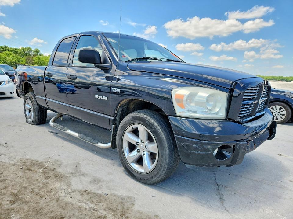 54132556 :رقم المزاد ، 1D7HU18218S521320 vin ، 2008 Dodge Ram 1500 مزاد بيع