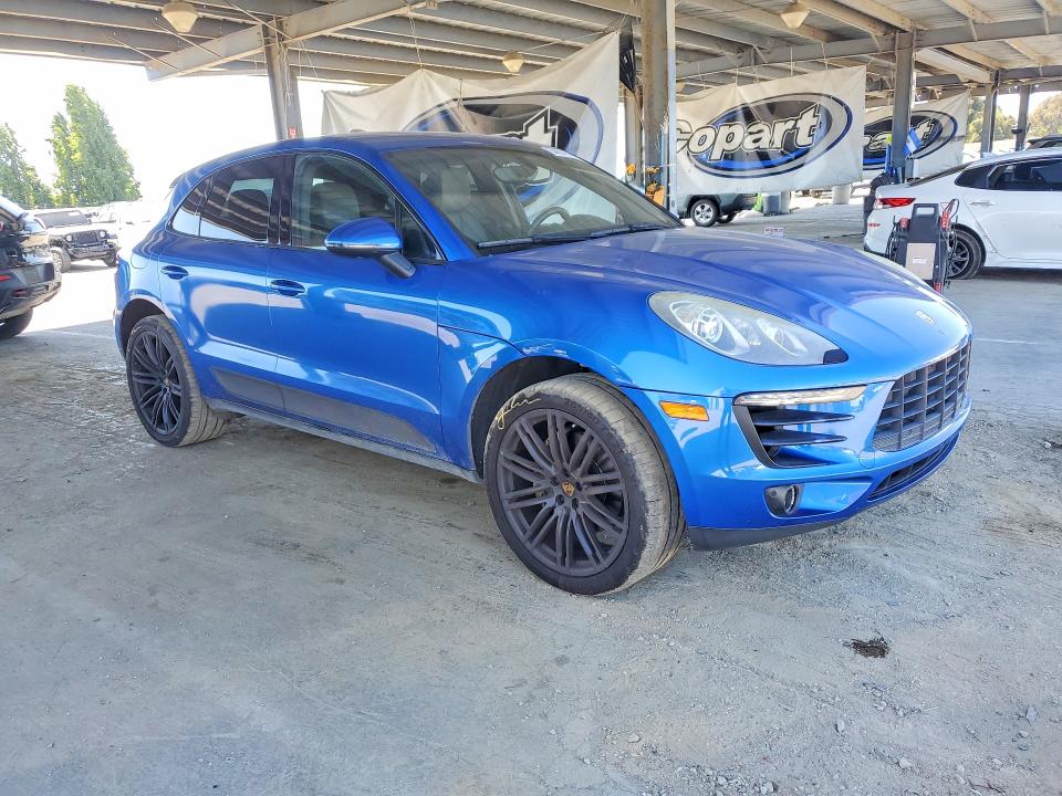 54094576 :رقم المزاد ، WP1AB2A50FLB74449 vin ، 2015 Porsche Macan مزاد بيع
