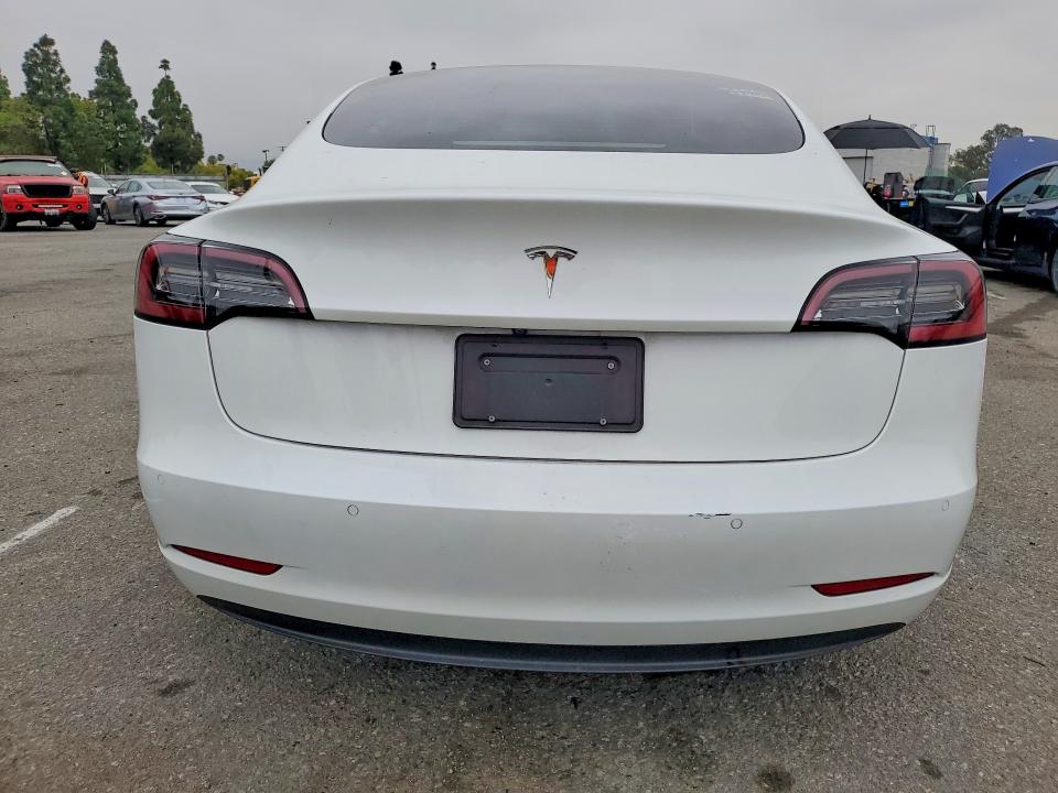 Продажа на аукционе авто 2022 Tesla Model 3, vin: 5YJ3E1EAXNF302703, номер лота: 53306046