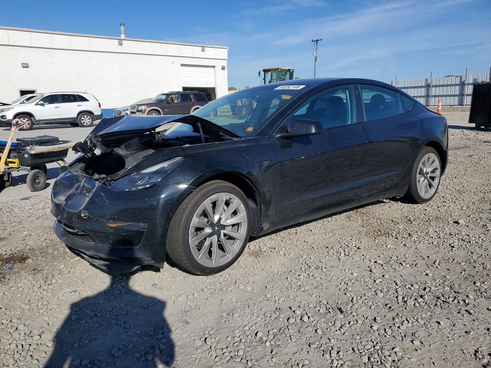 Продажа на аукционе авто 2022 Tesla Model 3, vin: 5YJ3E1EB2NF305183, номер лота: 53252106