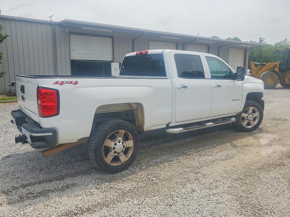 52923186 :رقم المزاد ، 1GC1KREGXKF132093 vin ، 2019 Chevrolet Silverado مزاد بيع