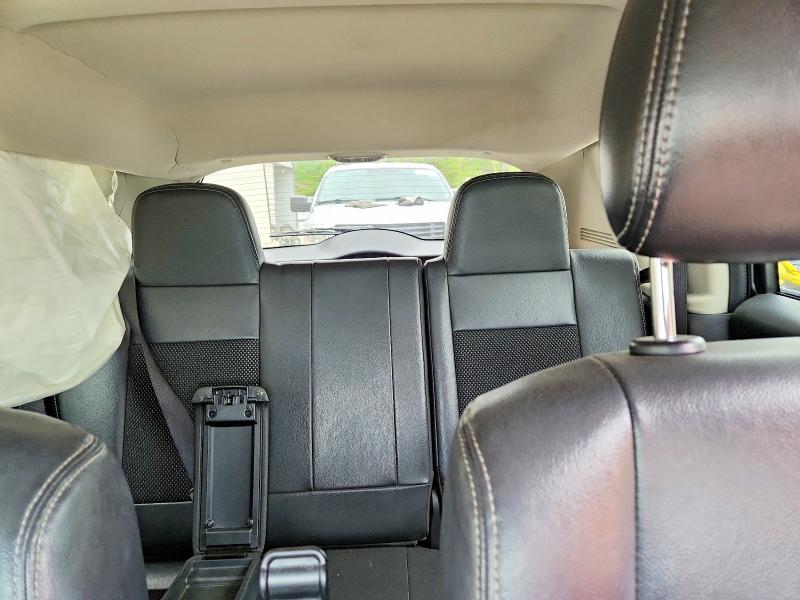 Продаж на аукціоні авто 2015 Jeep Compass, vin: 1C4NJCBA4FD350663, номер лоту: 52545836