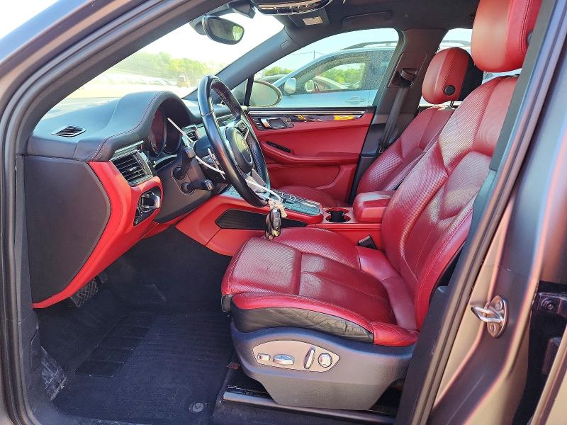 53162386 :رقم المزاد ، WP1AB2A51FLB60141 vin ، 2015 Porsche Macan مزاد بيع