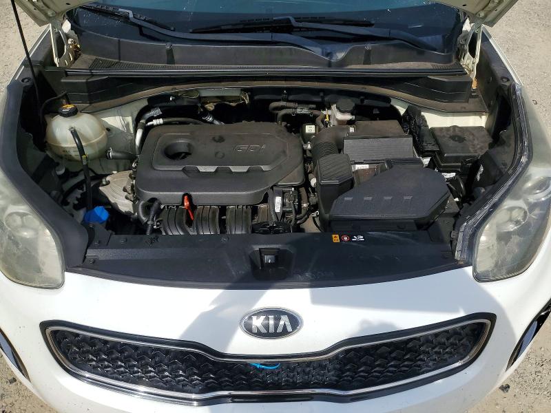 52075636 :رقم المزاد ، KNDPNCAC5H7049319 vin ، 2017 Kia Sportage مزاد بيع