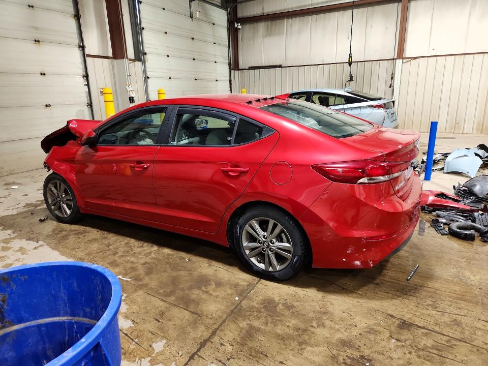 53274906 :رقم المزاد ، 5NPD84LF5JH318816 vin ، 2018 Hyundai Elantra مزاد بيع