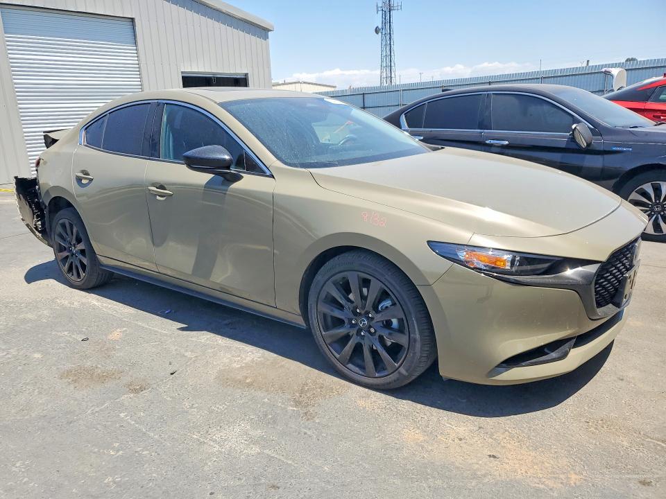 54753586 :رقم المزاد ، 3MZBPBXY1RM421311 vin ، 2024 Mazda 3 مزاد بيع