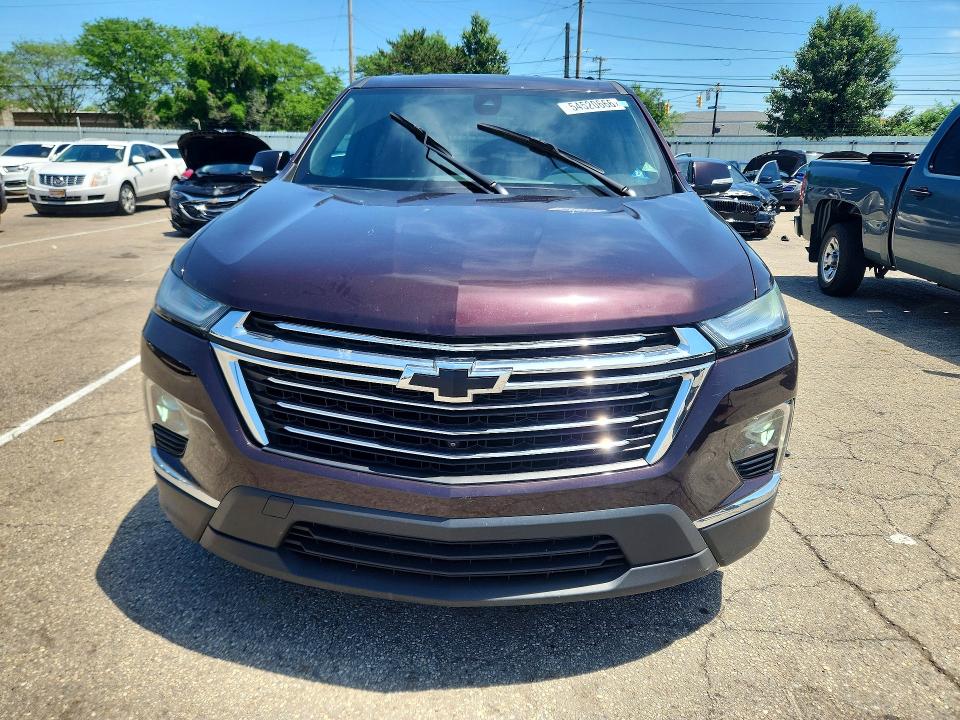 2022 Chevrolet Traverse მანქანა იყიდება აუქციონზე, vin: 1GNEVHKW0NJ140159, აუქციონის ნომერი: 54520666