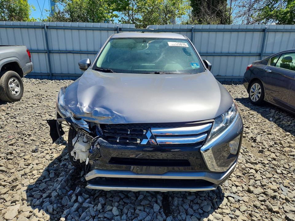 2018 Mitsubishi Eclipse Cross მანქანა იყიდება აუქციონზე, vin: JA4AT5AA5JZ068673, აუქციონის ნომერი: 53425816