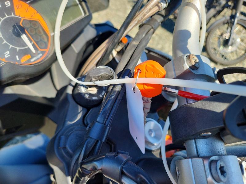 53358486 :رقم المزاد ، VBKVS9405DM996889 vin ، 2013 Ktm 990 مزاد بيع