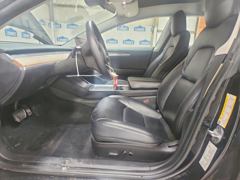 55599536 :رقم المزاد ، 5YJ3E1EA4NF372035 vin ، 2022 Tesla Model 3 مزاد بيع