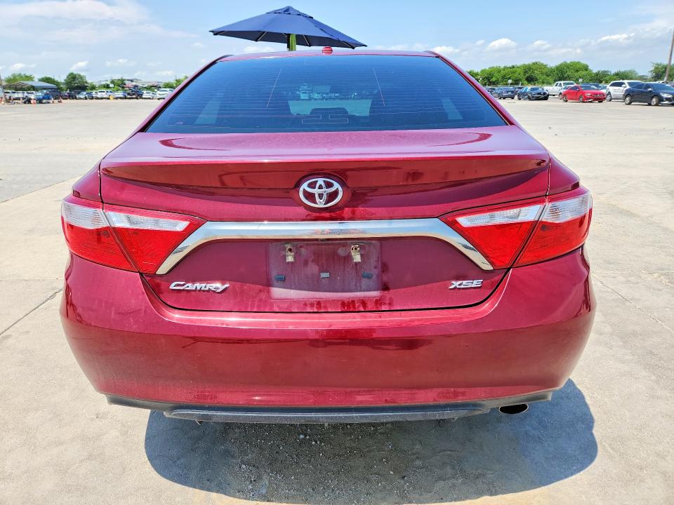 2015 Toyota Camry მანქანა იყიდება აუქციონზე, vin: 4T1BF1FK9FU921880, აუქციონის ნომერი: 54807996