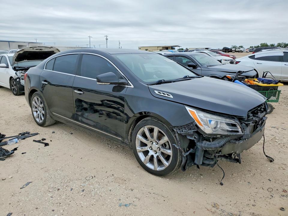 52616936 :رقم المزاد ، 1G4GF5G36GF197611 vin ، 2016 Buick Lacrosse مزاد بيع