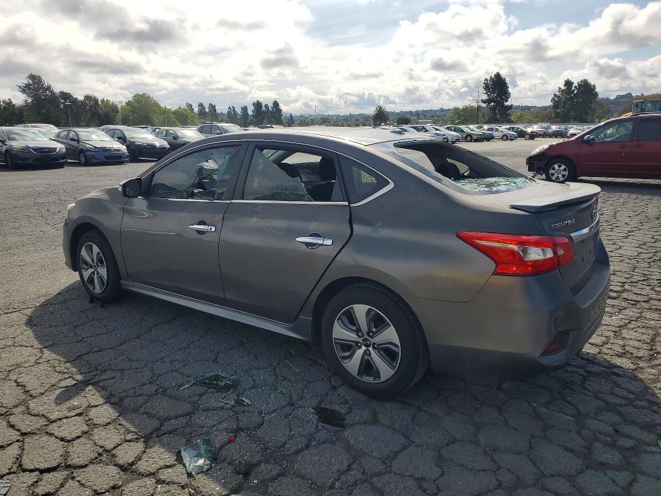 Продажа на аукционе авто 2017 Nissan Sentra, vin: 3N1AB7AP4HY243916, номер лота: 52121376