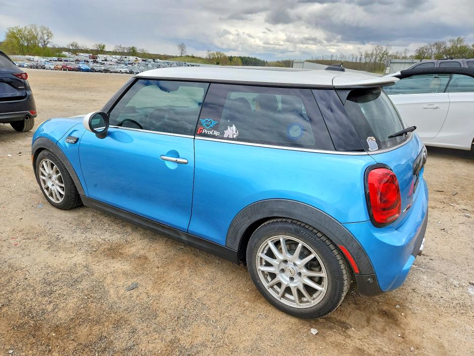 51811286 :رقم المزاد ، WMWXP7C5XG3B93163 vin ، 2016 Mini Cooper مزاد بيع