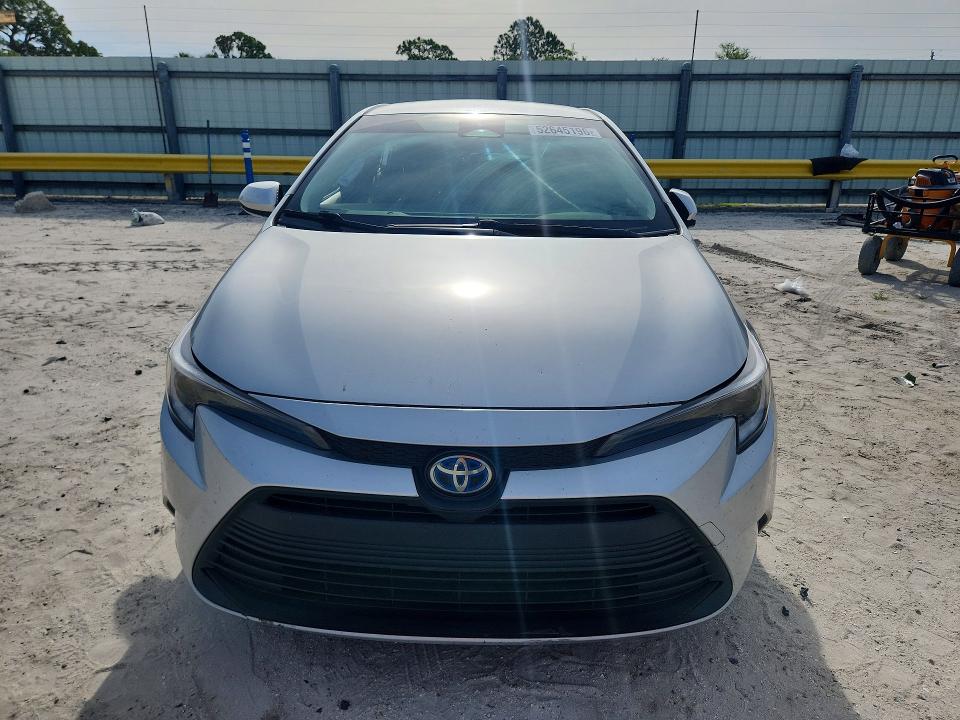 52645196 :رقم المزاد ، JTDBCMFE8RJ017369 vin ، 2024 Toyota Corolla Hybrid مزاد بيع