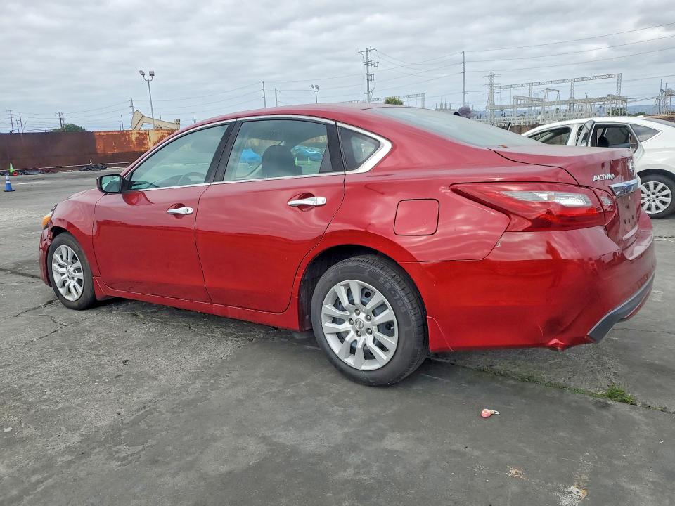 2018 Nissan Altima მანქანა იყიდება აუქციონზე, vin: 1N4AL3AP8JC145401, აუქციონის ნომერი: 52098586