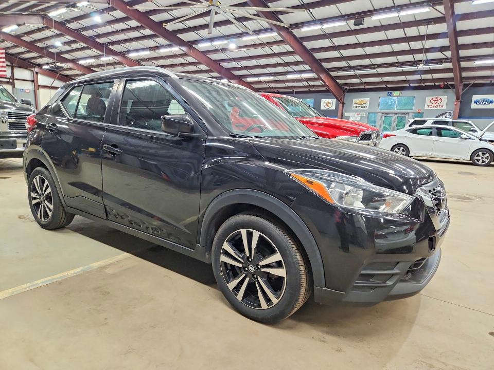 Продажа на аукционе авто 2019 Nissan Kicks, vin: 3N1CP5CU9KL532120, номер лота: 52960796