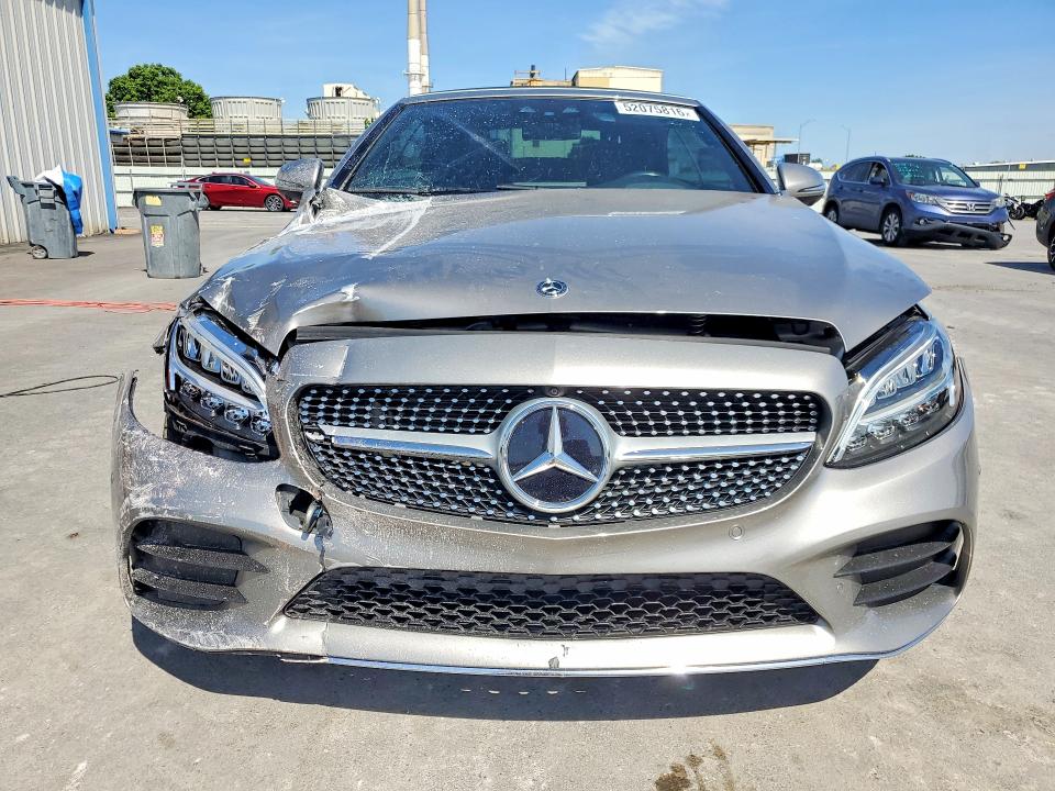 52075816 :رقم المزاد ، WDDWK8DB2KF928784 vin ، 2019 Mercedes-benz C مزاد بيع