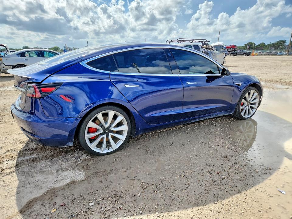 Продаж на аукціоні авто 2019 Tesla Model 3, vin: 5YJ3E1EB6KF393585, номер лоту: 53546046