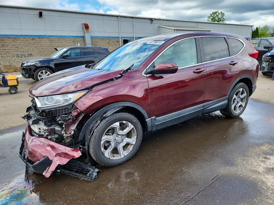 Продаж на аукціоні авто 2018 Honda Cr-v, vin: 7FARW2H53JE033213, номер лоту: 53796616