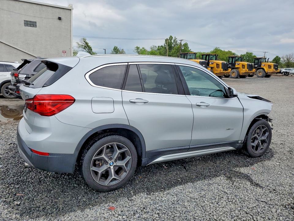 53076736 :رقم المزاد ، WBXHT3C36J5F93195 vin ، 2018 Bmw X1 مزاد بيع