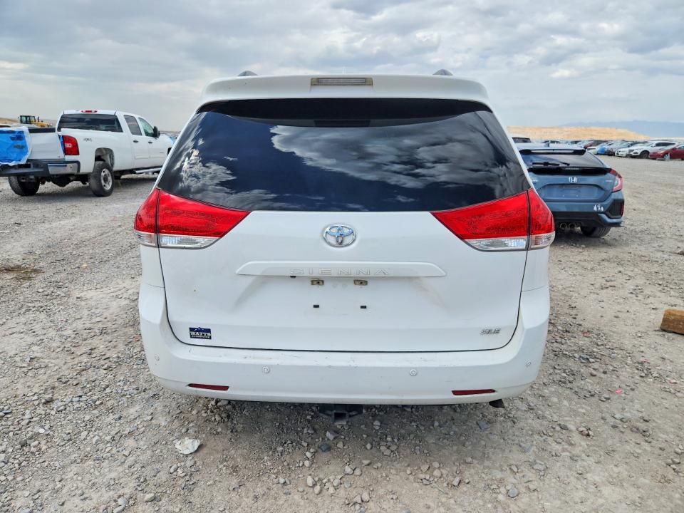 Продажа на аукционе авто 2013 Toyota Sienna, vin: 5TDYK3DC7DS372201, номер лота: 54723466